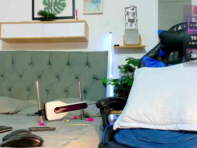 RyanBoness Sex Cam Show