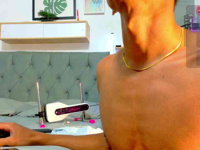 RyanBoness Sex Cam Show