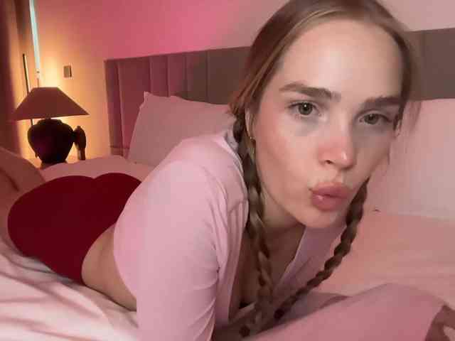 xo-madelinee webcam