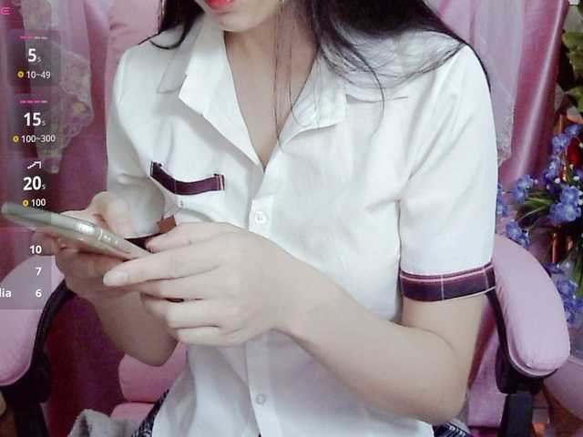 Pussy-Horny69 live cam on BongaCams