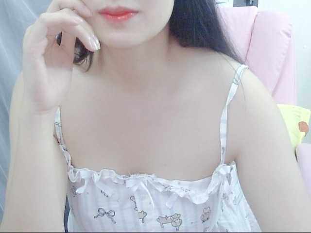 Pussy-Horny69's BongaCams show and profile