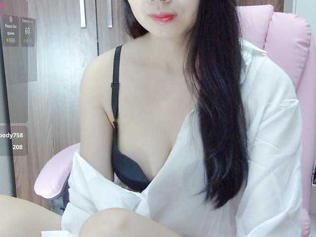 Pussy-Horny69 live webcam show