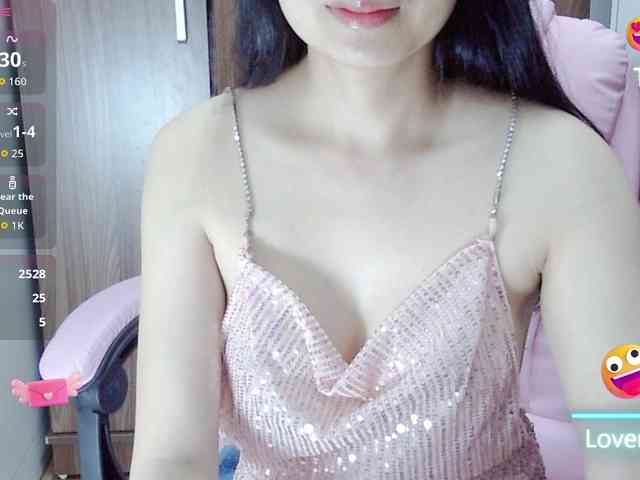 Model: Pussy-Horny69