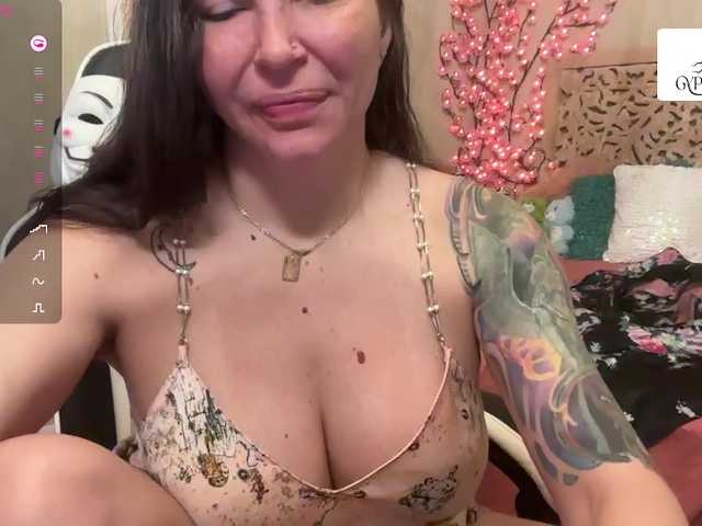 GypsyRebellion live cam on BongaCams