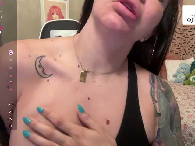 GypsyRebellion live webcam show