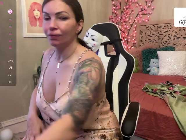 GypsyRebellion live cam preview