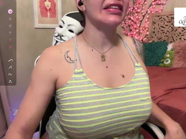 GypsyRebellion live cam on BongaCams