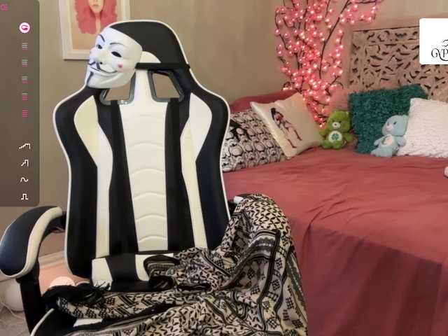 GypsyRebellion live cam on BongaCams