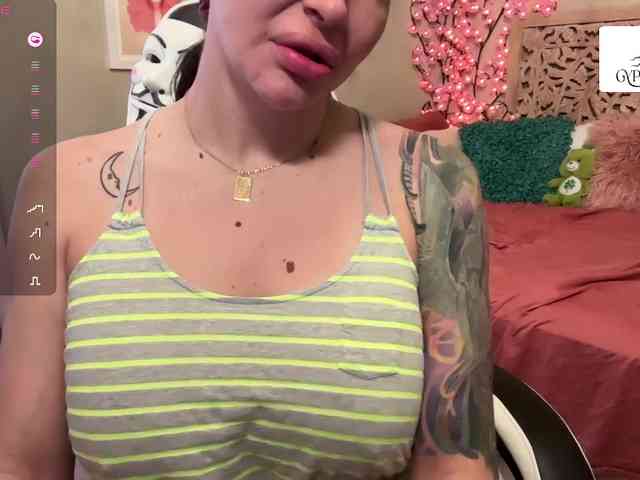 GypsyRebellion webcam