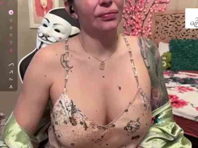 GypsyRebellion webcam