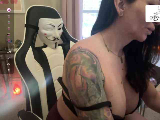 GypsyRebellion webcam