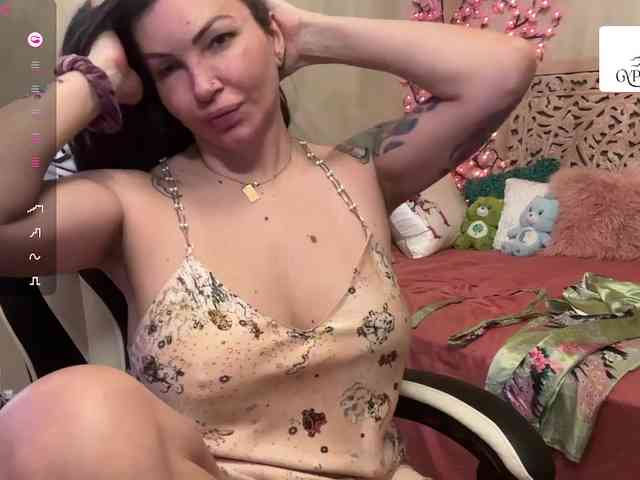 GypsyRebellion webcam
