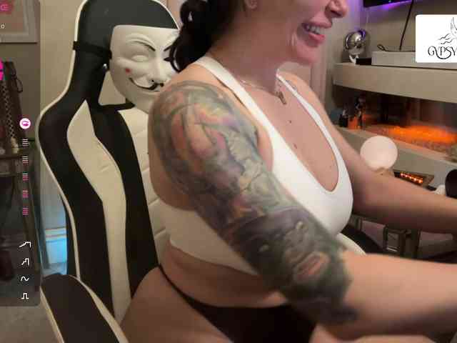 GypsyRebellion webcam
