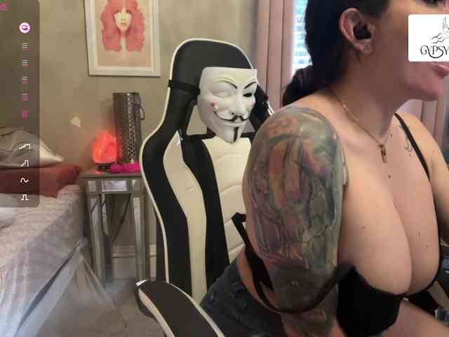 GypsyRebellion webcam
