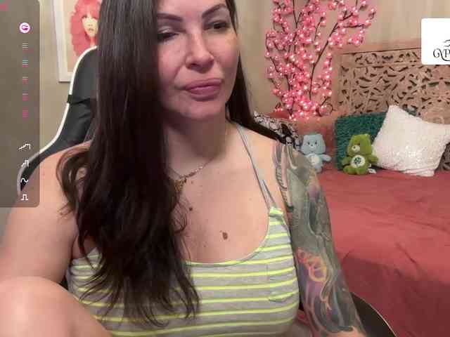 GypsyRebellion webcam