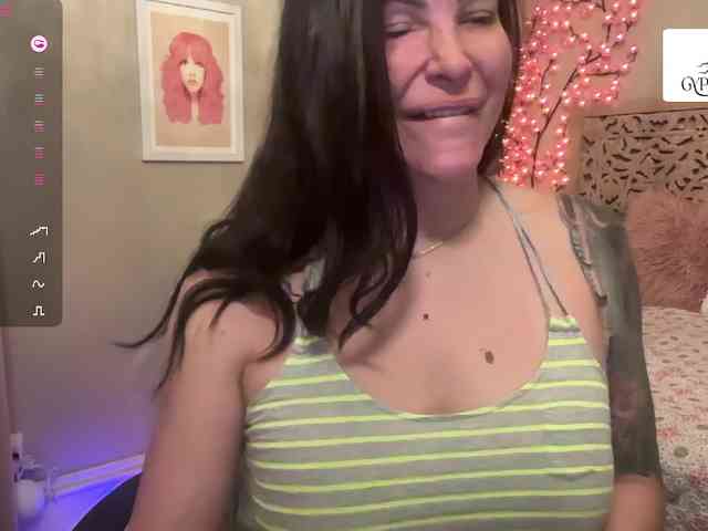 GypsyRebellion webcam