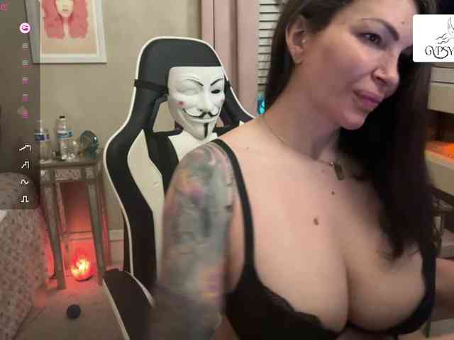 GypsyRebellion webcam