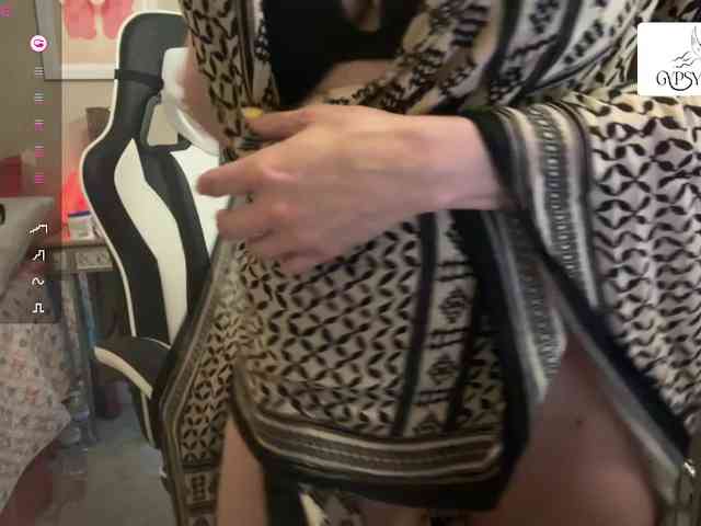 GypsyRebellion webcam