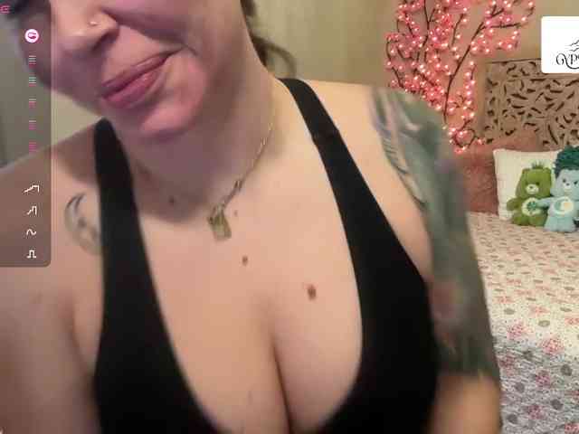 GypsyRebellion webcam