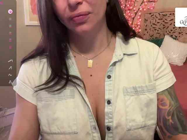 GypsyRebellion webcam