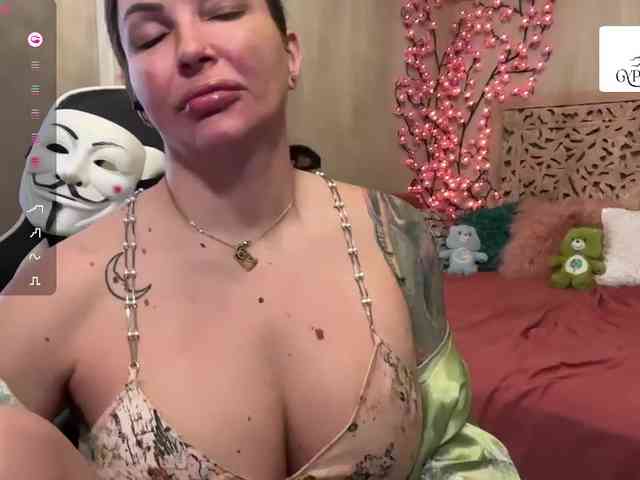 GypsyRebellion webcam