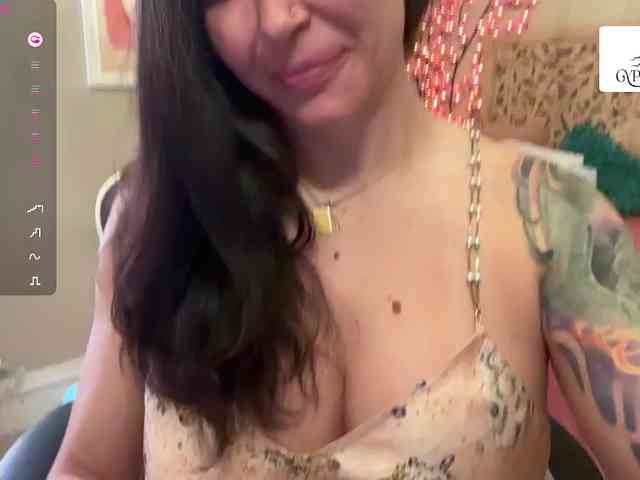 GypsyRebellion webcam