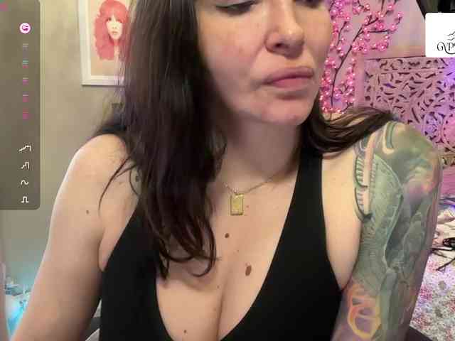 GypsyRebellion webcam