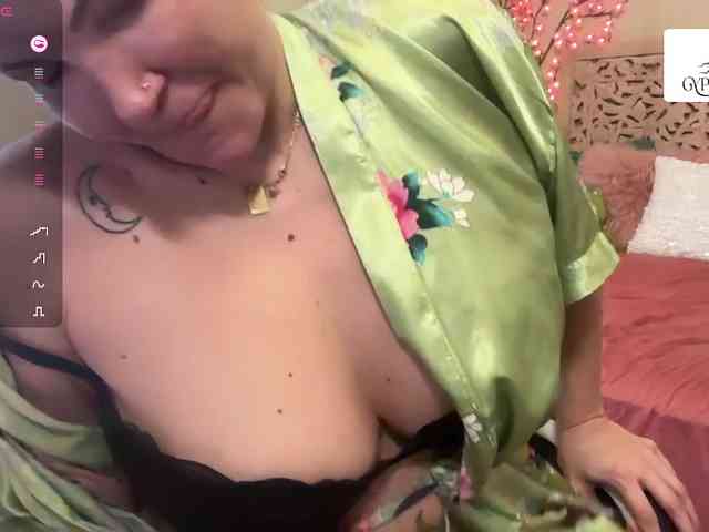 GypsyRebellion webcam