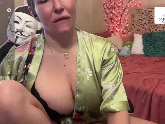 GypsyRebellion webcam