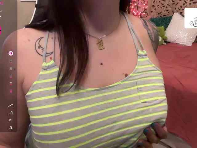 GypsyRebellion webcam