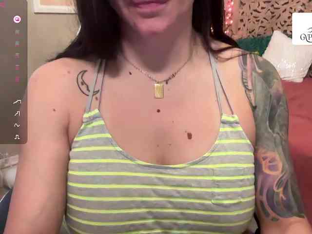 GypsyRebellion webcam