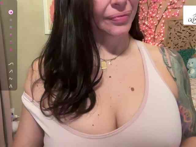 GypsyRebellion webcam