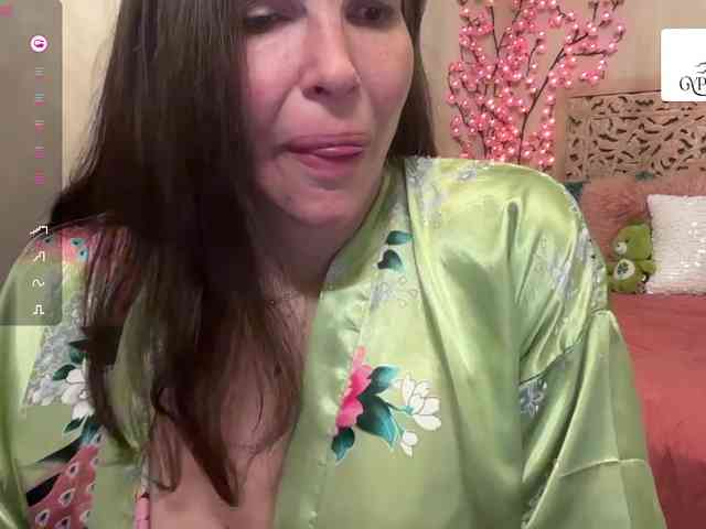 GypsyRebellion webcam