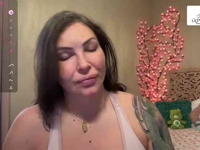 GypsyRebellion webcam