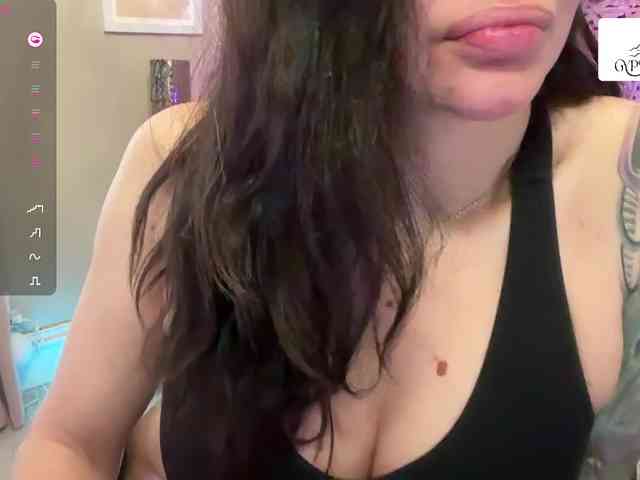 GypsyRebellion webcam