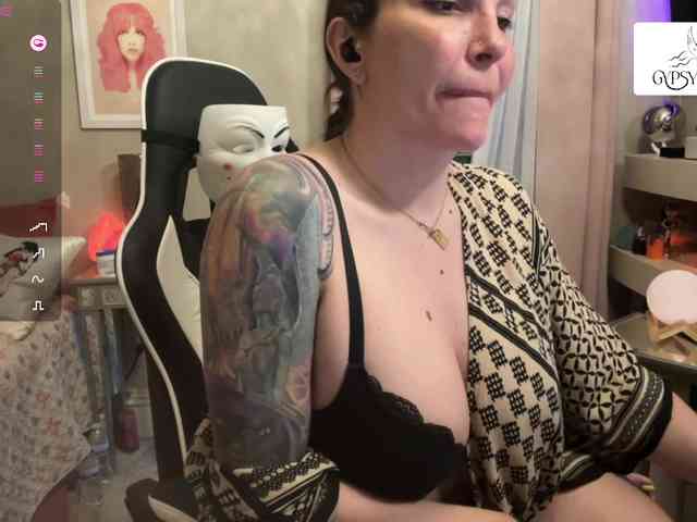 GypsyRebellion webcam