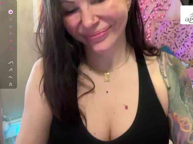 GypsyRebellion webcam