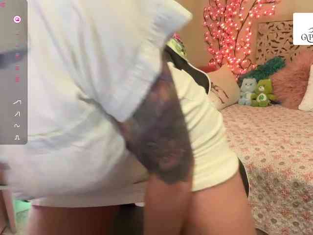 GypsyRebellion webcam