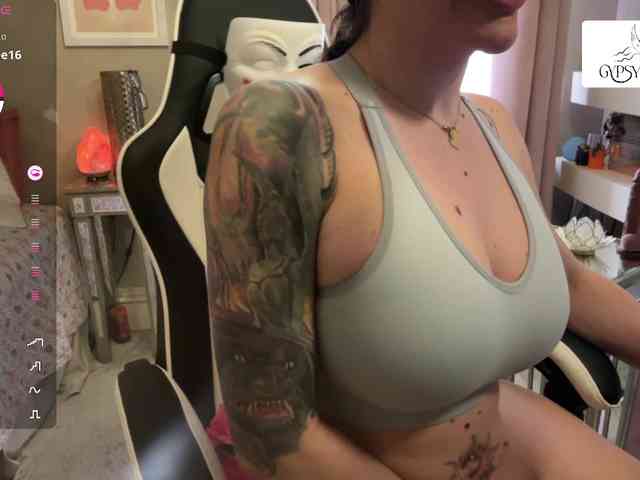 GypsyRebellion webcam