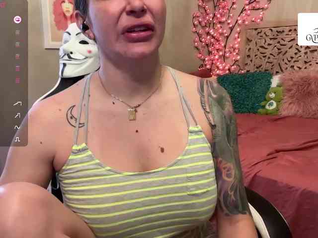 GypsyRebellion webcam