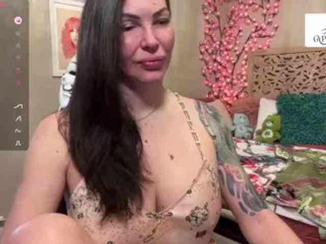 GypsyRebellion webcam