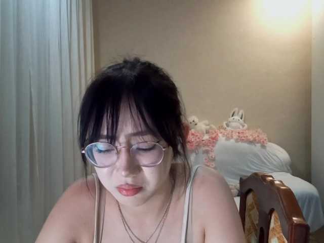 MyrleHenggeler live cam on BongaCams