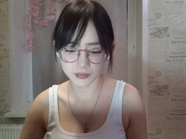 MyrleHenggeler live cam on BongaCams