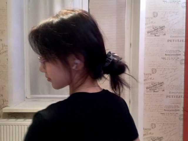 MyrleHenggeler live cam on BongaCams