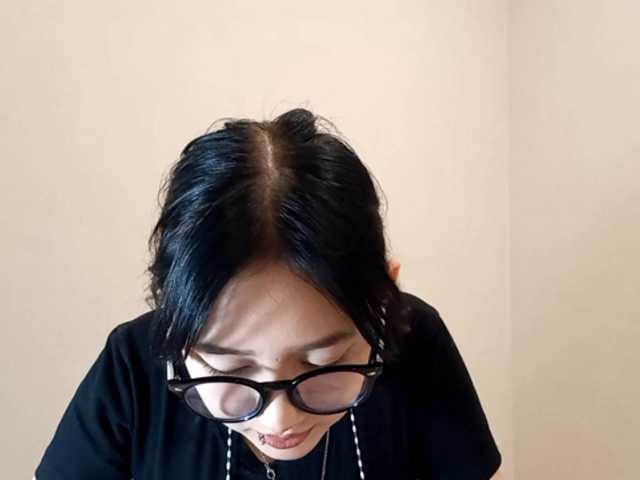 MyrleHenggeler's BongaCams show and profile