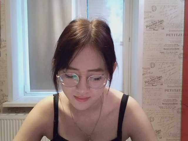 MyrleHenggeler live cam on BongaCams