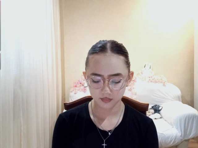 MyrleHenggeler live cam on BongaCams