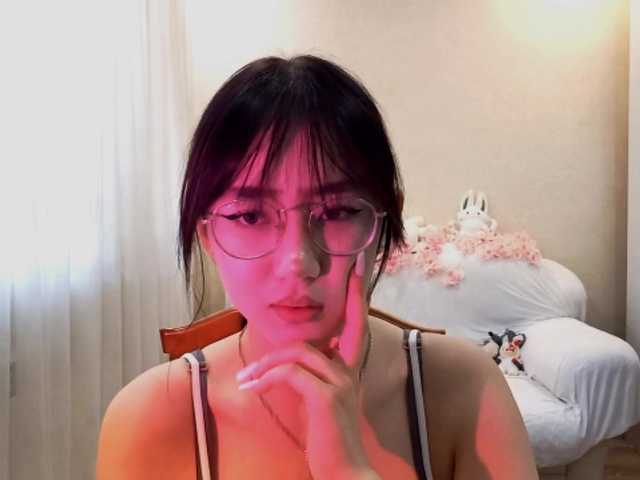 MyrleHenggeler live cam on BongaCams