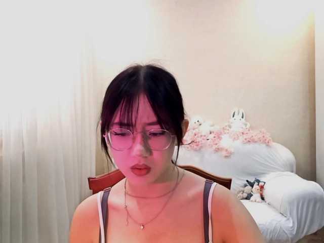 MyrleHenggeler live cam on BongaCams