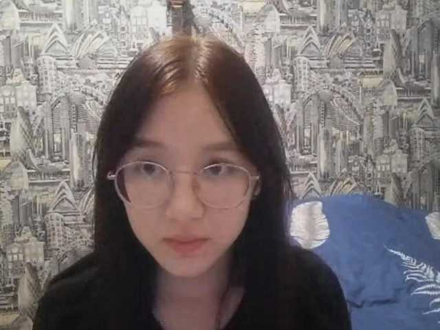 MyrleHenggeler live cam on BongaCams